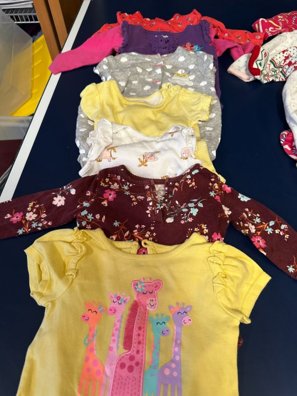 6 month old girl clothes - 27 whole pieces